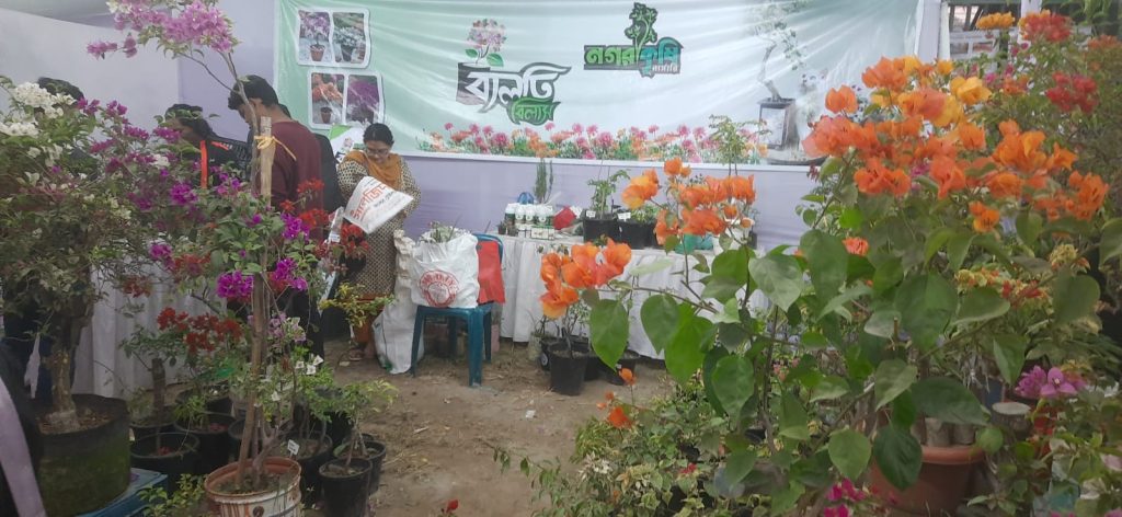 ফুল আর অর্কিড সমারোহের নগর কৃষি মেলা শেষ হচ্ছে কাল