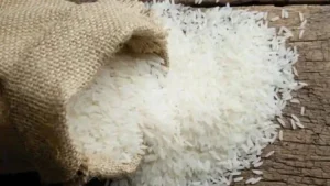 ৩০ টাকা কেজিতে চাল বিক্রি করছে খাদ্য মন্ত্রণালয়