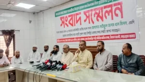 দাম বাড়ানো নয় দাম কমাবে কারওয়ান বাজারের ব্যবসায়ীরা