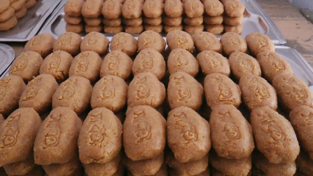 মিষ্টির নাম সাবিত্রী