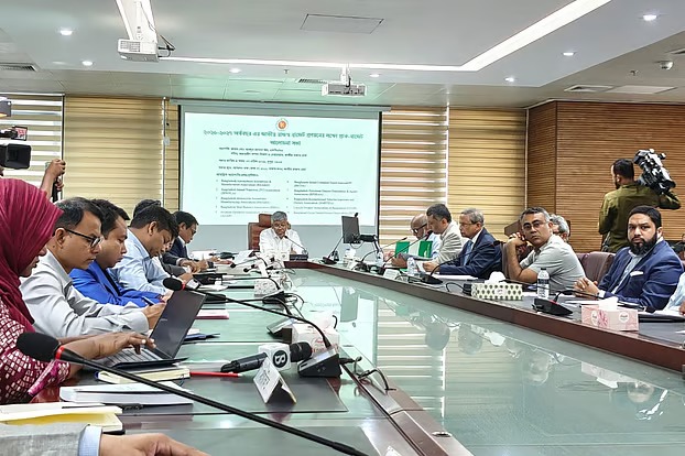 কীটনাশকের কাঁচামাল আমদানির উপর আরোপিত শুল্ক প্রত্যাহারের দাবি