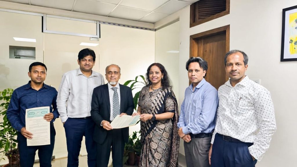 ইফাদের অর্থায়নে গ্রিন প্রকল্প বাস্তবায়নে অর্থ বিভাগের সঙ্গে পিকেএসএফের চুক্তি