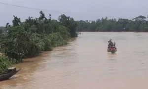 উজান থেকে আসা ঢল ও ভারী বর্ষণ: ১০ জেলায় স্বল্পমেয়াদি বন্যার শঙ্কা