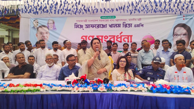 সারের সংকট নেই ,খাদ্যগুদামে অনিয়ম পাওয়া গেলে ছাড় দেওয়া হবে না : খাদ্যমন্ত্রী