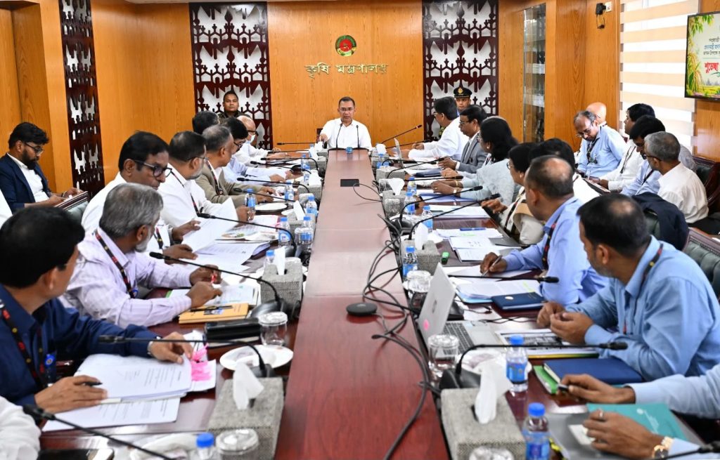 কৃষি ও খাদ্যপণ্যের আমদানি কমিয়ে উৎপাদন বাড়ানোর তাগিদ প্রধানমন্ত্রীর