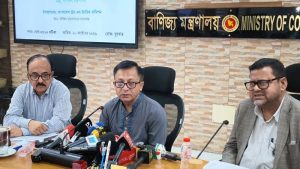ভোজ্যতেলের দাম বাড়ানোর কোনো পরিকল্পনা নেই বলে জানিয়েছেন বাণিজ্যমন্ত্রী